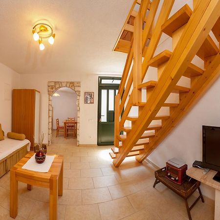Apartments Mande And Kate Baška Voda Habitación foto